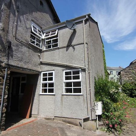 2 Leather Lane Ulverston Exterior foto