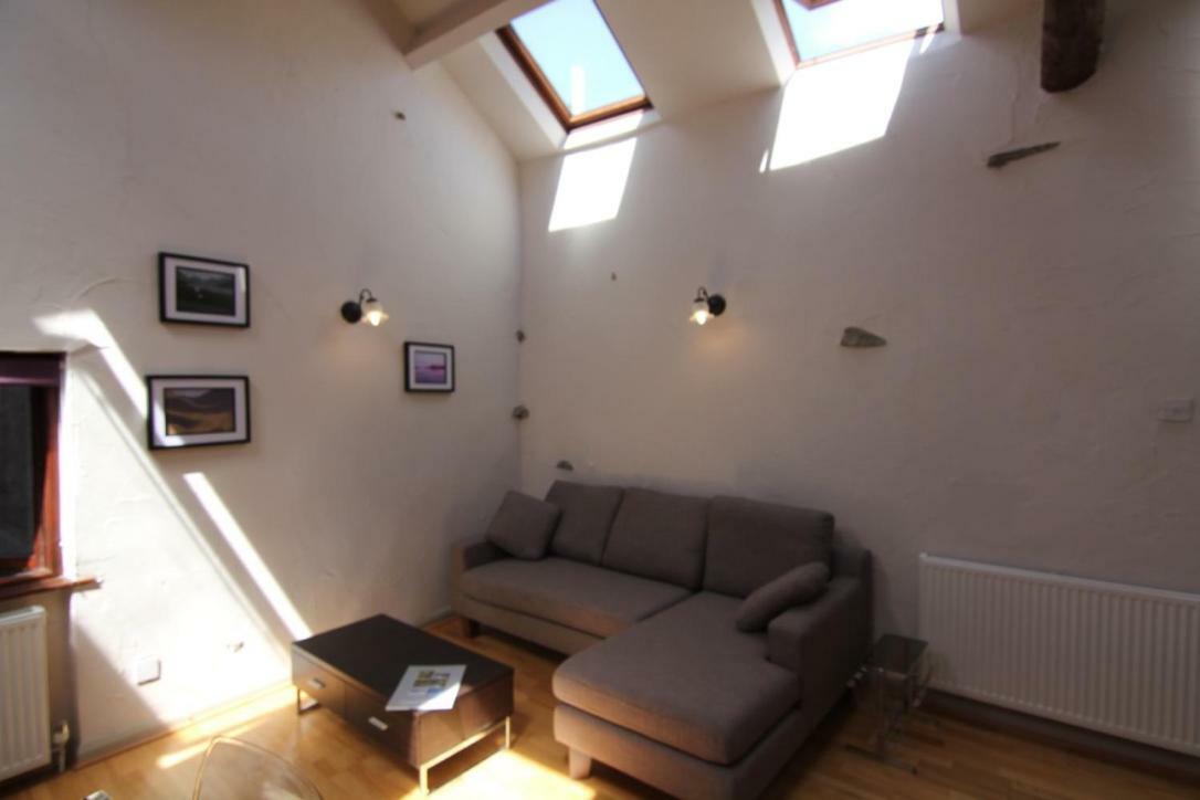 2 Leather Lane Ulverston Exterior foto